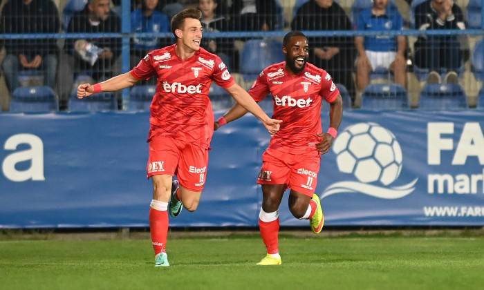 Nhận định, soi k&egrave;o FC Steaua Bucuresti vs UTA Arad, 01h00 ng&agrave;y 23/1