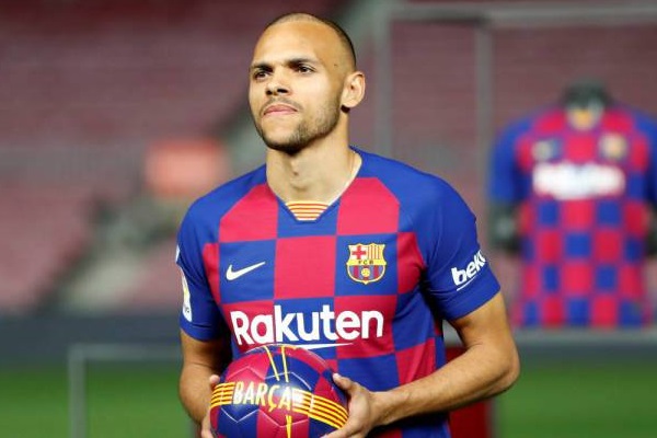 T&acirc;n binh Braithwaite ảo tưởng sức mạnh trong ng&agrave;y ra mắt Barca