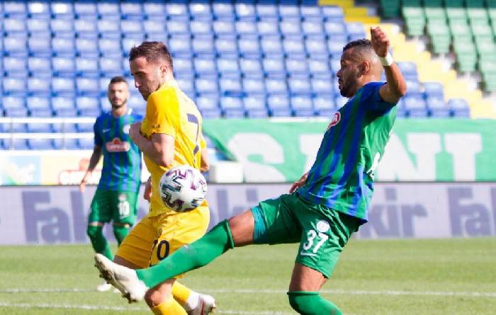 Soi k&egrave;o nh&agrave; c&aacute;i h&ocirc;m nay 22/2: Ankaragucu vs Rizespor