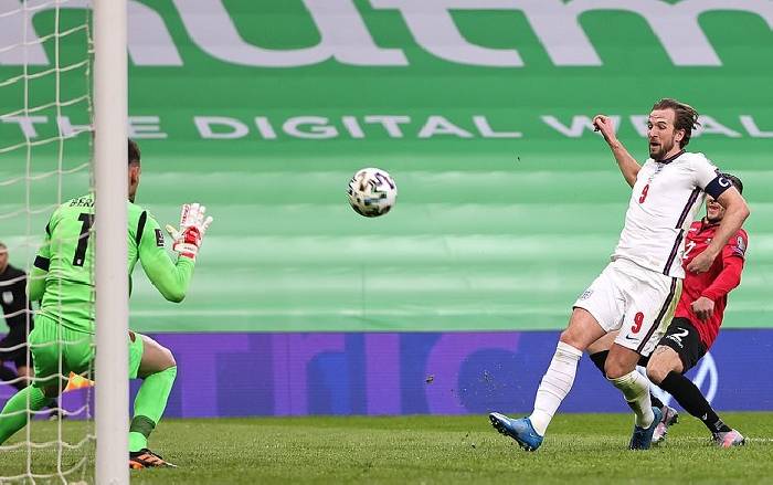 Si&ecirc;u m&aacute;y t&iacute;nh dự đo&aacute;n Anh vs Albania, 2h45 ng&agrave;y 22/3