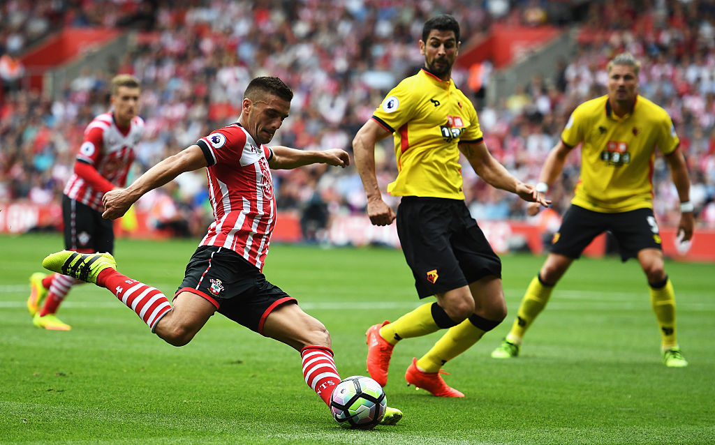 Ph&acirc;n t&iacute;ch tỷ lệ Watford vs Southampton, 1h45 ng&agrave;y 24/4