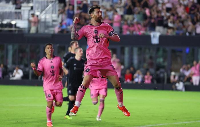 Messi lập c&uacute; đ&uacute;p, Inter Miami giữ ng&ocirc;i đầu bảng MLS