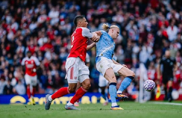 Arsenal vẫn c&ograve;n 73% khả năng v&ocirc; địch giải Ngoại hạng Anh