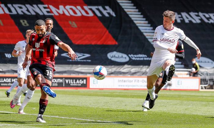 Ph&acirc;n t&iacute;ch tỷ lệ hiệp 1 Brentford vs Bournemouth, 18h30 ng&agrave;y 22/5
