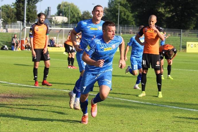 M&aacute;y t&iacute;nh dự đo&aacute;n b&oacute;ng đ&aacute; 22/5: Chrobry Glogow vs Skra Czestochowa