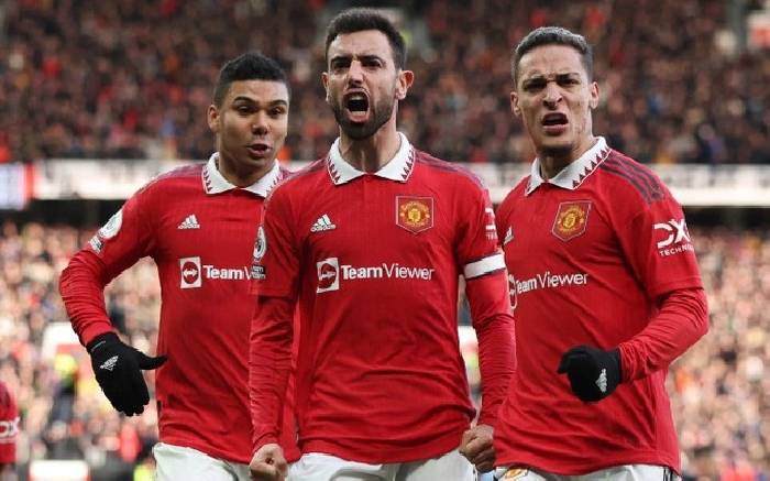 Trụ cột b&aacute;o tin dữ khiến BHL Man United đứng ngồi kh&ocirc;ng y&ecirc;n