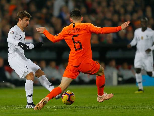 Đại b&agrave;ng ti&ecirc;n tri dự đo&aacute;n H&agrave; Lan vs Ph&aacute;p, 2h00 ng&agrave;y 22/6