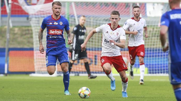 Nhận định, soi k&egrave;o LKS Lodz vs Piast Gliwice, 17h00 ng&agrave;y 22/7: Tiếp tục thăng hoa