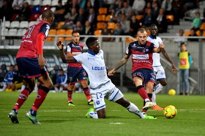 Nhận định Clermont vs Auxerre 01h00, 24/08 (Hạng 2 Ph&aacute;p)