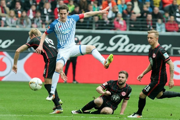 Ph&acirc;n t&iacute;ch tỷ lệ Strasbourg vs Eintracht Frankfurt, 1h30 ng&agrave;y 23/8