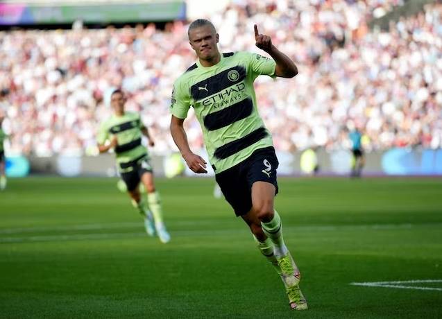 Đội h&igrave;nh ra s&acirc;n ch&iacute;nh thức Newcastle vs Man City, 22h30 ng&agrave;y 21/8