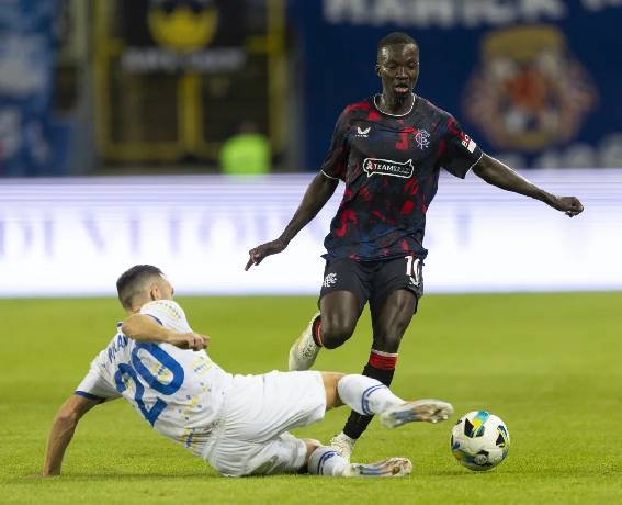 Soi k&egrave;o g&oacute;c Dynamo Kyiv vs Red Bull Salzburg, 2h00 ng&agrave;y 22/8