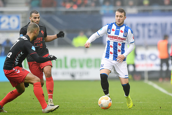 Nhận định b&oacute;ng đ&aacute; Heerenveen vs Utrecht 17h15 ng&agrave;y 22/09: Chờ Văn Hậu ra s&acirc;n