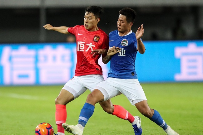 Nhận định Guangzhou Evergrande vs HeNan JianYe, 14h30 ng&agrave;y 21/9