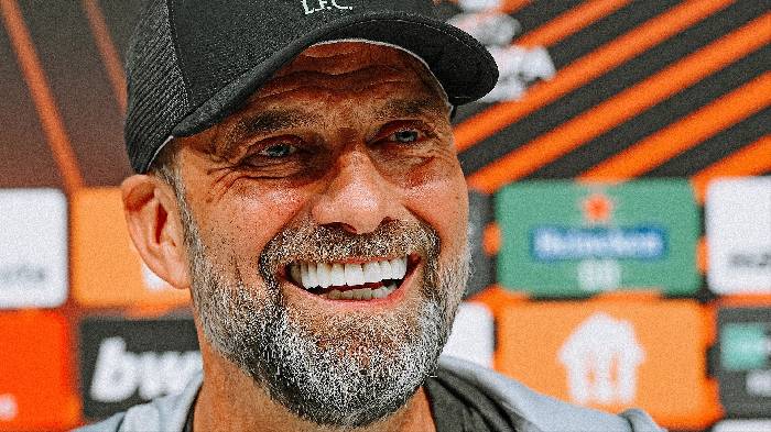 Klopp l&agrave;m r&otilde; chuyện Liverpool 'đ&aacute; cho vui' ở Europa League