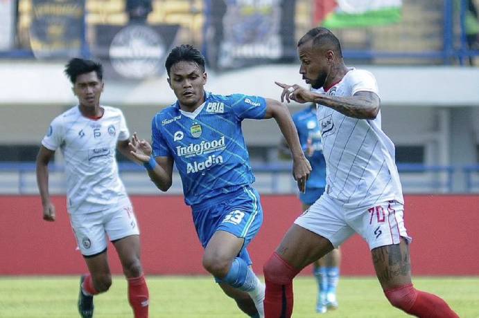 Nhận định, soi k&egrave;o Arema vs Persib Bandung, 15h30 ng&agrave;y 22/9: Kịch bản chia điểm