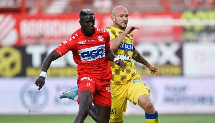 K&egrave;o xi&ecirc;n thơm nhất h&ocirc;m nay 22/10: Kortrijk vs Westerlo