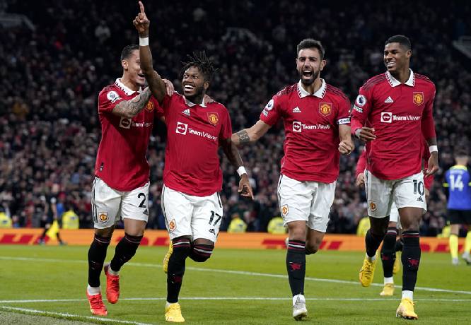 Soi k&egrave;o phạt g&oacute;c Chelsea vs MU, 23h30 ng&agrave;y 22/10