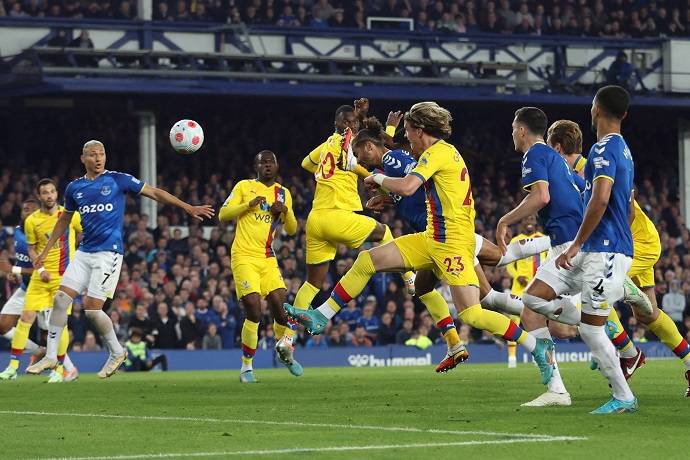 Soi k&egrave;o phạt g&oacute;c Everton vs Crystal Palace, 21h00 ng&agrave;y 22/10