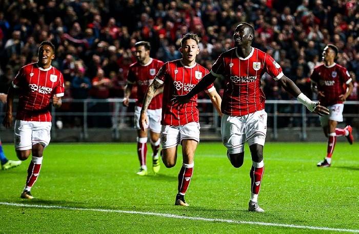 Nhận định, soi k&egrave;o Bristol vs Stoke, 2h45 ng&agrave;y 25/11