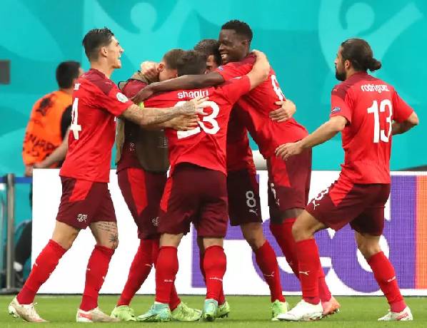 Soi k&egrave;o chẵn/ lẻ Thụy Sĩ vs Cameroon, 17h ng&agrave;y 24/11
