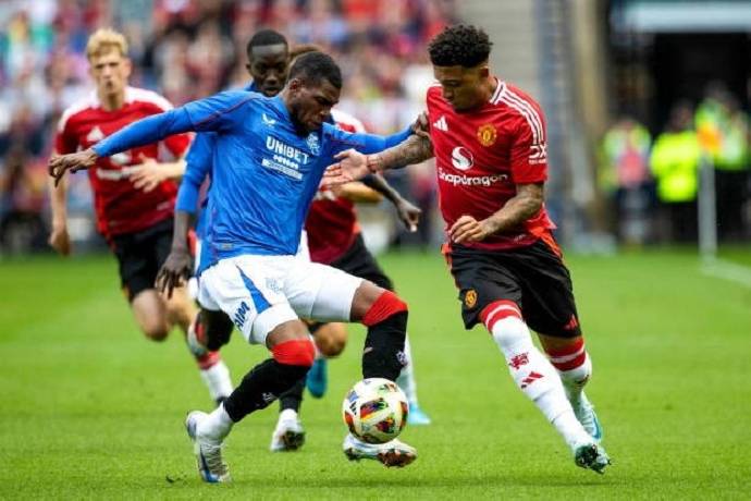 Si&ecirc;u m&aacute;y t&iacute;nh dự đo&aacute;n MU vs Rangers, 3h00 ng&agrave;y 24/1