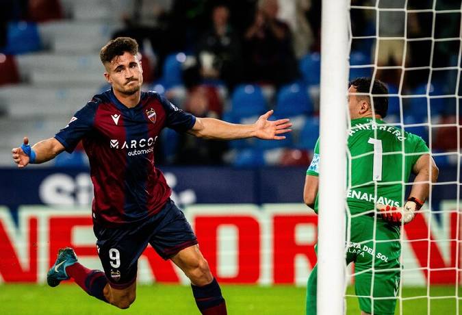 Si&ecirc;u m&aacute;y t&iacute;nh dự đo&aacute;n Levante vs Elche, 03h00 ng&agrave;y 24/1