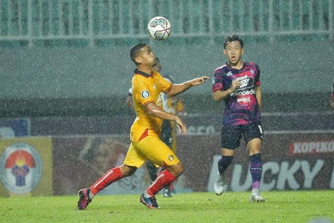 Ph&acirc;n t&iacute;ch k&egrave;o hiệp 1 Persik vs RANS, 15h00 ng&agrave;y 23/2