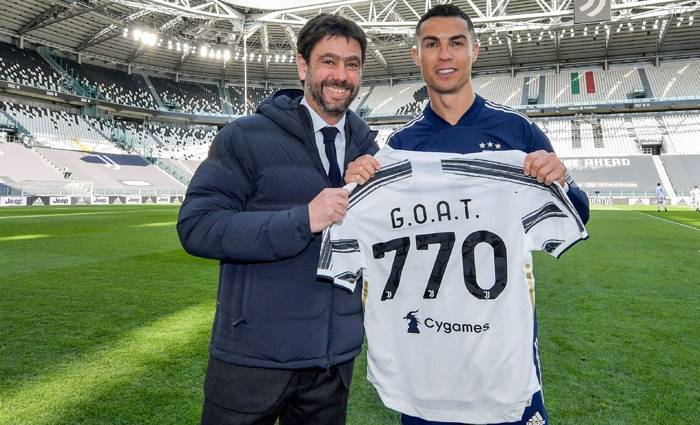 Juventus đ&atilde; ra quyết định về tương lai của Ronaldo