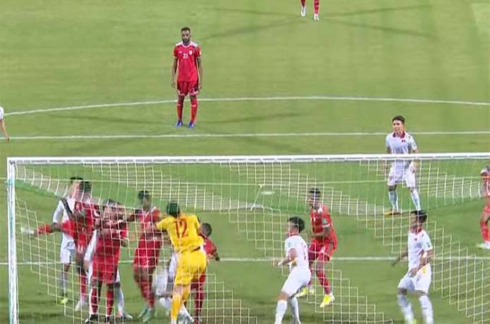 Soi k&egrave;o phạt g&oacute;c Việt Nam vs Oman, 19h00 ng&agrave;y 24/03
