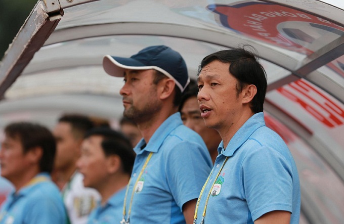 HLV Dương Minh Ninh h&eacute; lộ l&yacute; do từ chức thuyền trưởng HAGL