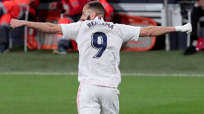 Krim Benzema c&acirc;n bằng kỷ lục của huyền thoại Raul Gonzalez