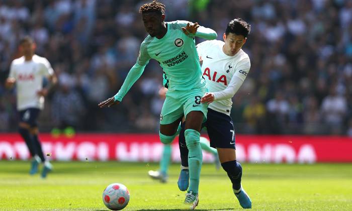 Soi k&egrave;o phạt g&oacute;c Brentford vs Tottenham, 23h30 ng&agrave;y 23/4