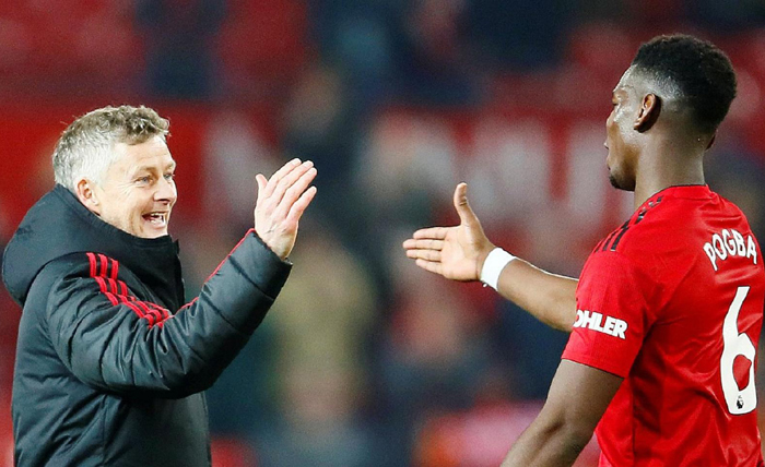 Tung &lsquo;tuyệt chi&ecirc;u&rsquo;, Solskjaer quyết giữ Pogba ở lại MU