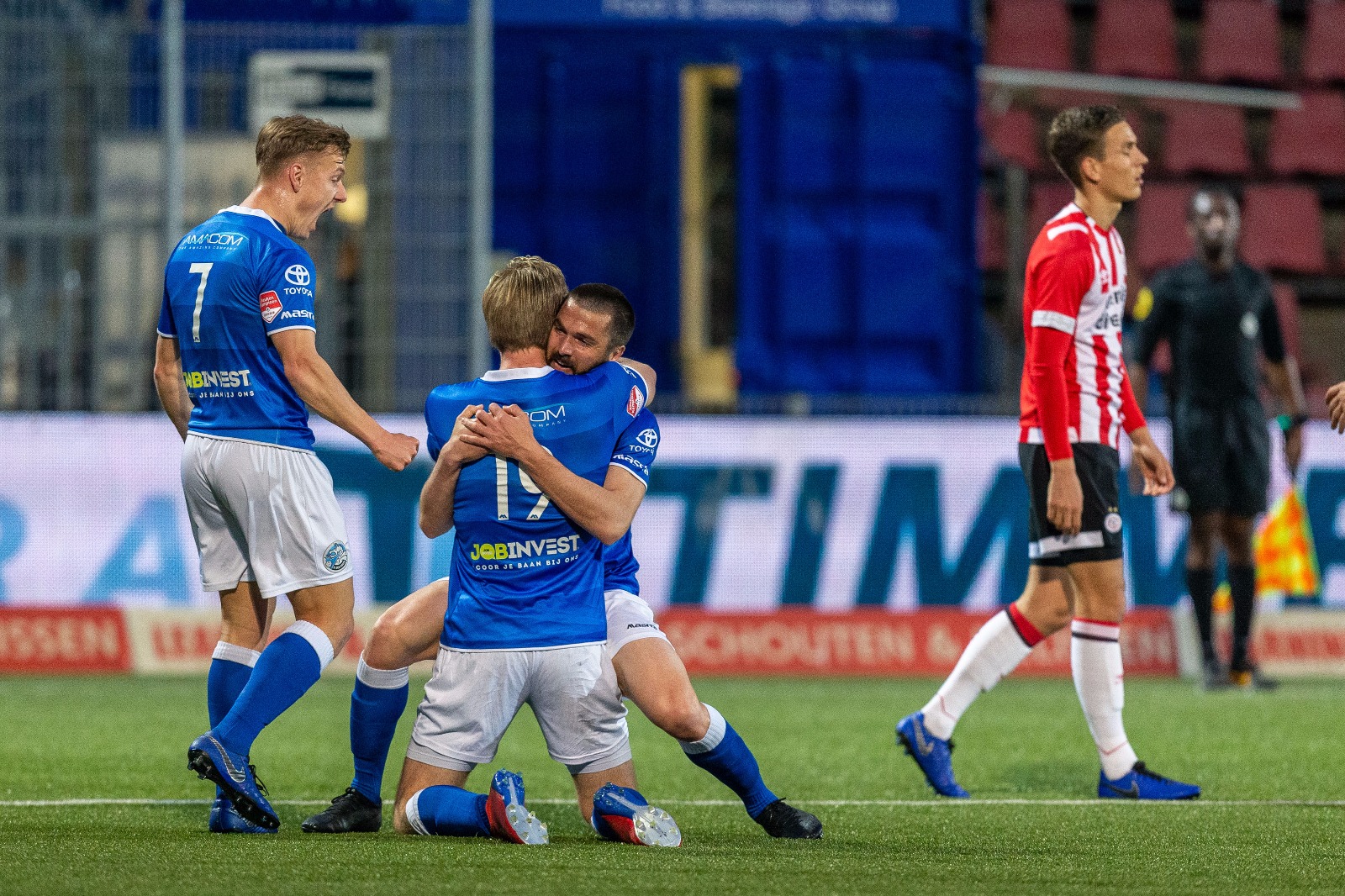 Nhận định Den Bosch vs Go Ahead Eagles, 23h30 ng&agrave;y 22/5 (Hạng 2 H&agrave; Lan)