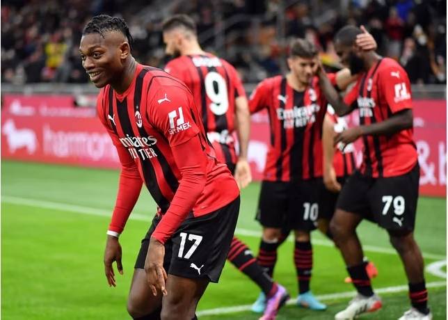Đội h&igrave;nh ra s&acirc;n ch&iacute;nh thức Sassuolo vs AC Milan, 23h ng&agrave;y 22/5