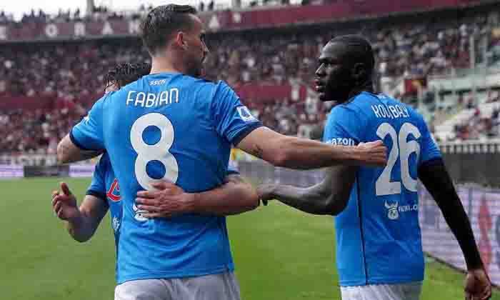 Soi k&egrave;o phạt g&oacute;c Spezia vs Napoli, 17h30 ng&agrave;y 22/5