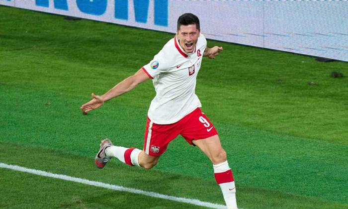 Soi k&egrave;o phạt g&oacute;c Thụy Điển vs Ba Lan, 23h ng&agrave;y 23/6