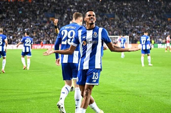Si&ecirc;u m&aacute;y t&iacute;nh dự đo&aacute;n Porto vs Al Ahly, 8h00 ng&agrave;y 24/6