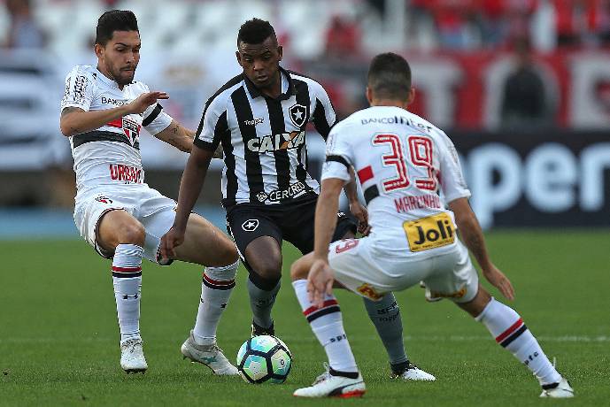 M&aacute;y t&iacute;nh dự đo&aacute;n b&oacute;ng đ&aacute; 23/7: Botafogo vs Athletico/PR