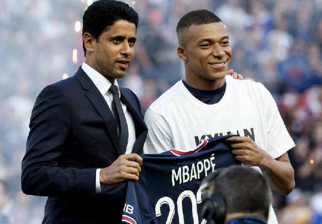 CH&Iacute;NH THỨC : PSG ra quyết định g&acirc;y sốc về tương lai của Mbappe