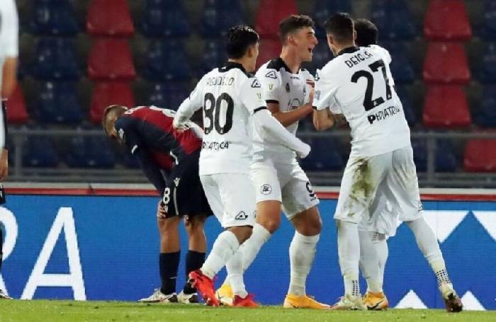 Soi k&egrave;o phạt g&oacute;c Cagliari vs Spezia, 23h30 ng&agrave;y 23/8