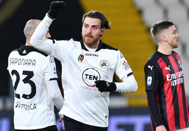 Tỷ lệ kèo nhà cái Cagliari vs Spezia mới nhất, 23h30 ng&agrave;y 23/8