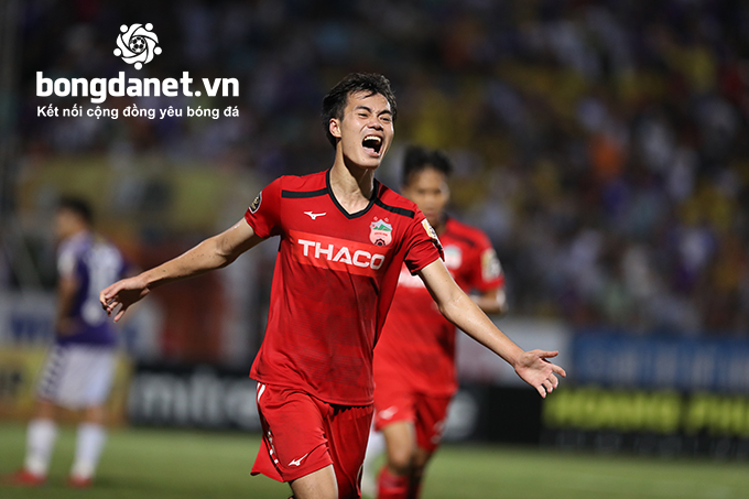 Cuộc đua trụ hạng sau v&ograve;ng 24 V.League 2019: HAGL vẫn mấp m&eacute; bờ vực