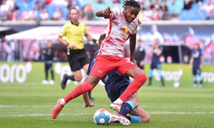 Soi k&egrave;o phạt g&oacute;c Leipzig vs Furth, 20h30 ng&agrave;y 23/10