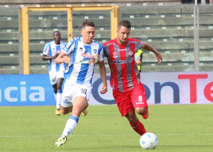 Nhận định b&oacute;ng đ&aacute; Pescara vs Cremonese, 3h ng&agrave;y 23/11: Đội kh&aacute;ch thất thế