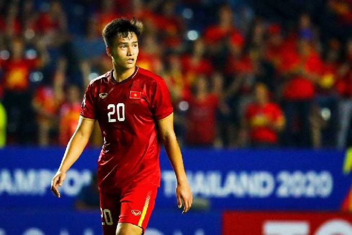 B&ugrave;i Ho&agrave;ng Việt Anh &ndash; Thủ lĩnh h&agrave;ng ph&ograve;ng ngự ĐT Việt Nam trong tương lai