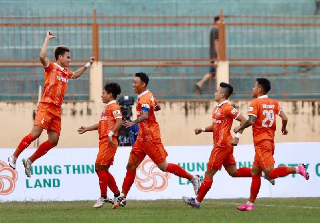 Video B&igrave;nh Định 1-0 S&agrave;i G&ograve;n: B&agrave;n thắng sớm định đoạt trận đấu