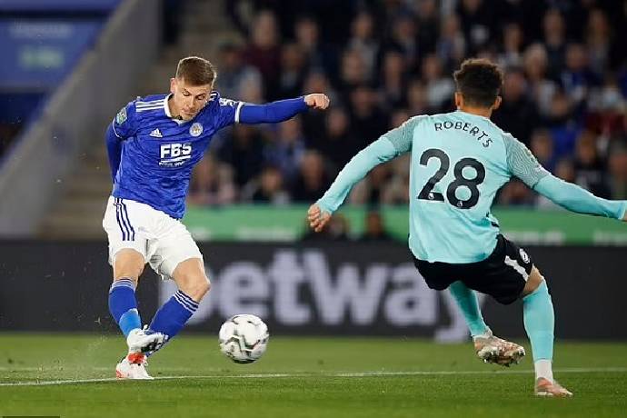 Soi k&egrave;o phạt g&oacute;c Leicester City vs Brighton, 21h00 ng&agrave;y 23/1