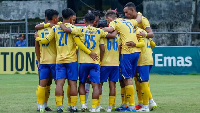 Nhận định, soi k&egrave;o Persegres Gresik United vs Persiku Kudus, 15h30 ng&agrave;y 24/1: Kh&oacute; thắng c&aacute;ch biệt